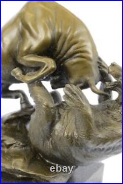 Original Lopez Office Decor Stock Market Bull Bear Bronze Sculpture Statue